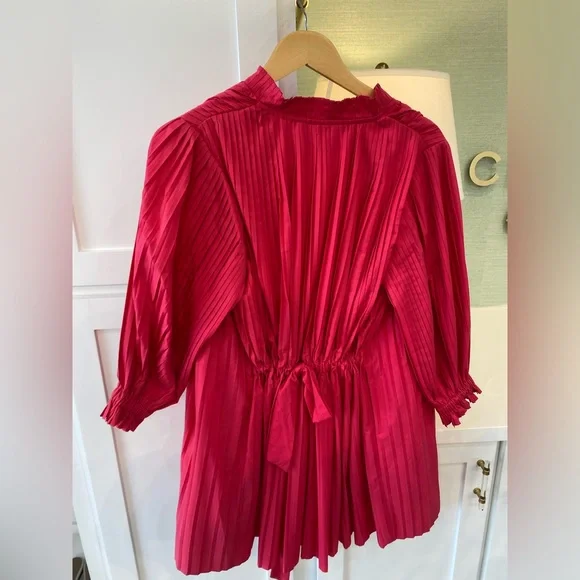 NWT Sovere Oz Pleated Smock Dress - Cerise - Picture 3 of 4